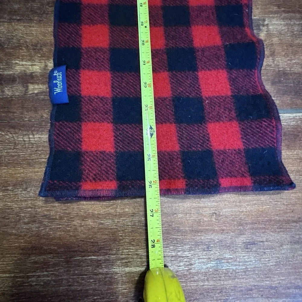 Vintage Woolrich Scarf‎ Wool Red Black Buffalo Plaid Squared Edges Wilderness